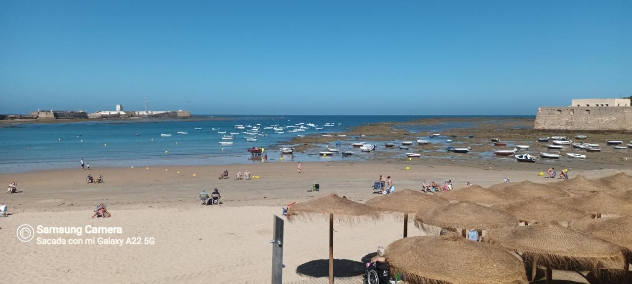 Апартаменты Piso Playa La Caleta Кадис Экстерьер фото